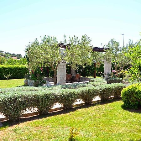 Apartments 5M Tisno Luaran gambar